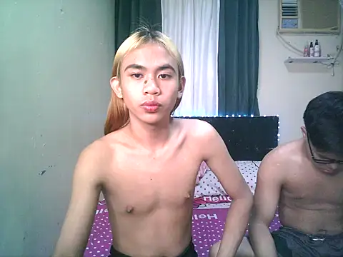 Sweet-shopia online show from 12-17-25, 02:23