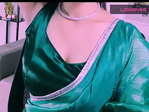 My Rose online show from 09-20-25, 01:45