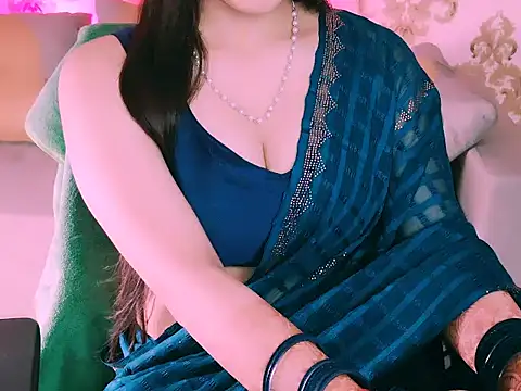 My Rose online show from 10-19-25, 01:23