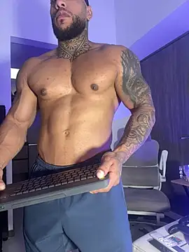 Snapshot of Andrew_Johnnson chatting on 02-12-26, 07:09 Andrew Johnnson online show from 02-12-26, 07:09