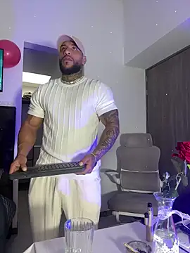 Snapshot of Andrew_Johnnson chatting on 02-14-26, 07:21 Andrew Johnnson online show from 02-14-26, 07:21