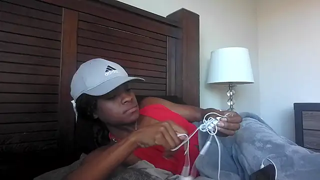 Marlowlovee online show from 01-16-26, 04:55
