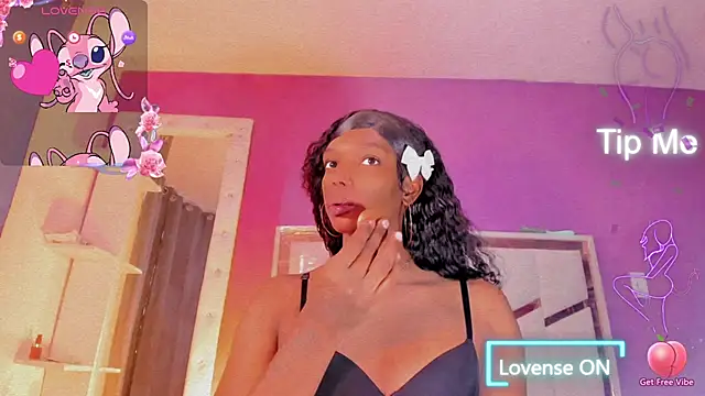 Sara hot12112 online show from 06-25-26, 08:57