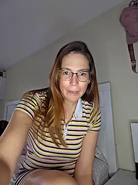 chicaenmascarada online show from 09-23-25, 03:59