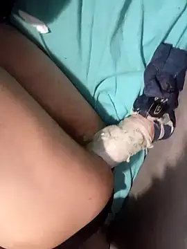 Snapshot of Samydolce chatting on 10-17-25, 04:31 Samydolce online show from 10-17-25, 04:31