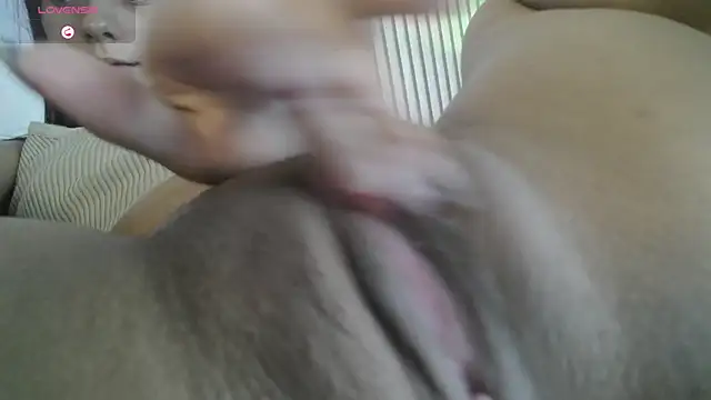 Snapshot of LilybethGray chatting on 10-15-25, 07:47 LilybethGray online show from 10-15-25, 07:47