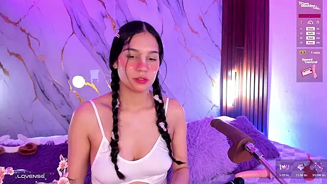 Emmiicute online show from 04-16-26, 08:09