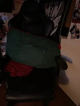 Mexxwell69 online show from 10-21-25, 10:21