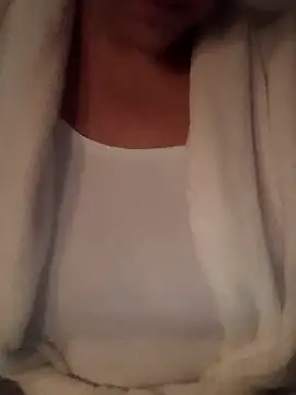 Cassandrina1 online show from 09-27-25, 05:34