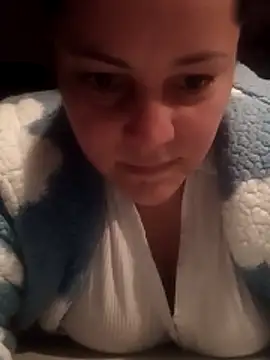 Cassandrina1 online show from 11-27-25, 04:47