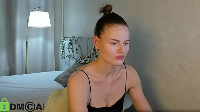 Wanda Gomez online show from 10-26-25, 02:01