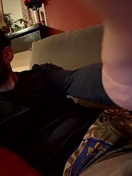 Snapshot of Maximoousse chatting on 01-11-26, 04:34 Maximoousse online show from 01-11-26, 04:34