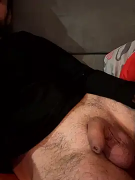 Snapshot of Maximoousse chatting on 01-12-26, 10:15 Maximoousse online show from 01-12-26, 10:15