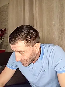 Snapshot of Alexdaniel89 chatting on 02-09-26, 06:01 Alexdaniel89 online show from 02-09-26, 06:01