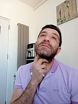 Snapshot of Alexdaniel89 chatting on 02-19-26, 07:48 Alexdaniel89 online show from 02-19-26, 07:48