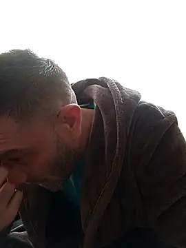 Snapshot of Alexdaniel89 chatting on 02-27-26, 09:09 Alexdaniel89 online show from 02-27-26, 09:09