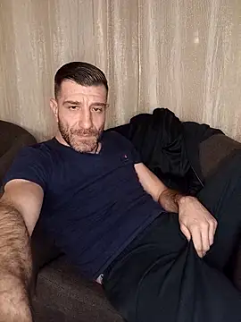 Snapshot of Alexdaniel89 chatting on 03-02-26, 05:20 Alexdaniel89 online show from 03-02-26, 05:20