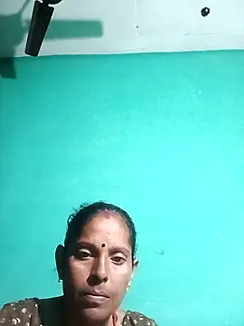 Snapshot of Suhana_pandit chatting on 09-27-25, 09:53 Suhana pandit online show from 09-27-25, 09:53