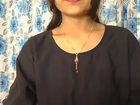 hoty-priya online show from 03-21-26, 06:40