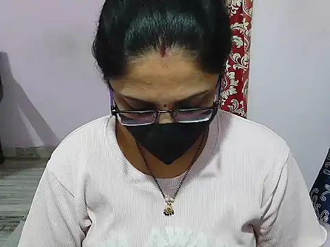 Snapshot of jannu6482 chatting on 02-28-26, 01:12 jannu6482 online show from 02-28-26, 01:12