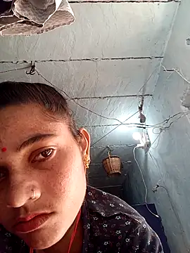 Snapshot of PoojaPleasure chatting on 11-16-25, 06:52 PoojaPleasure online show from 11-16-25, 06:52