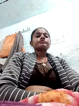 Snapshot of PoojaPleasure chatting on 11-18-25, 03:38 PoojaPleasure online show from 11-18-25, 03:38