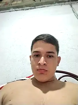 Snapshot of Mattias_91 chatting on 11-30-25, 07:07 Mattias 91 online show from 11-30-25, 07:07