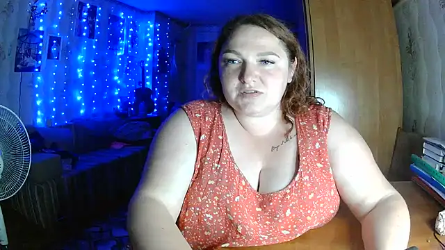 Snapshot of AngelQSky chatting on 06-21-26, 10:01 AngelQSky online show from 06-21-26, 10:01