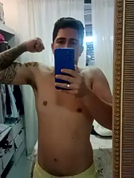 Picademel2525 online show from 04-16-26, 02:18