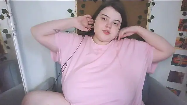 brattyprincessemma online show from 09-14-25, 01:32