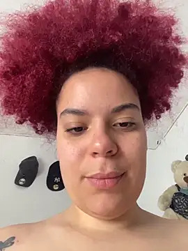 Enyagleam  online show from 10-31-25, 07:15