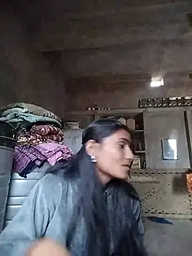 Snapshot of Mohni_singh chatting on 12-02-25, 11:37 Mohni singh online show from 12-02-25, 11:37