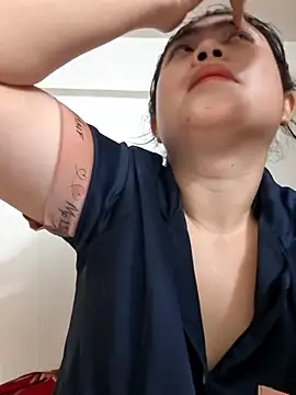 Minn-cute online show from 04-07-26, 02:56