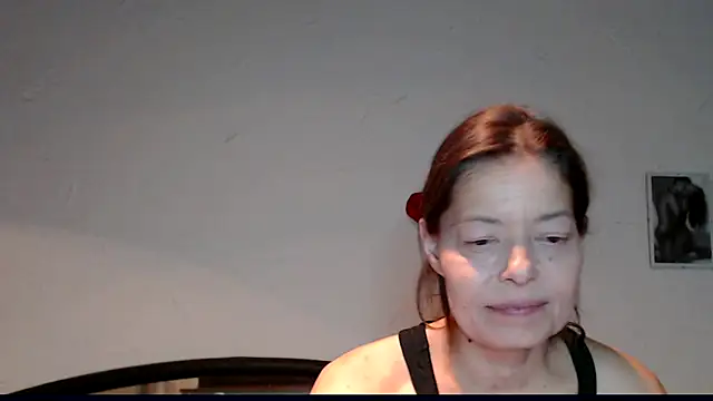 Snapshot of SexySarah177 chatting on 12-04-24, 09:35 SexySarah177 online show from 12-04-24, 09:35