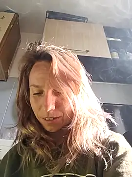 Eybrbrb online show from 04-28-26, 05:12