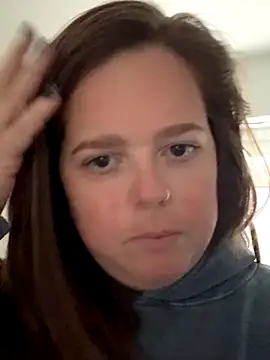 Snapshot of hornykitty1210 chatting on 10-30-25, 04:19 hornykitty1210 online show from 10-30-25, 04:19