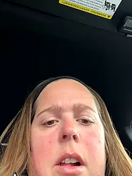 Snapshot of hornykitty1210 chatting on 10-31-25, 07:15 hornykitty1210 online show from 10-31-25, 07:15