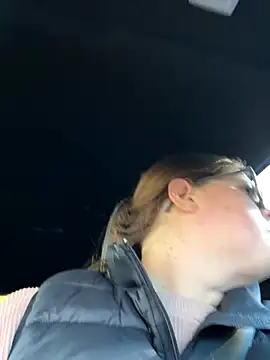 Snapshot of hornykitty1210 chatting on 11-04-25, 03:11 hornykitty1210 online show from 11-04-25, 03:11