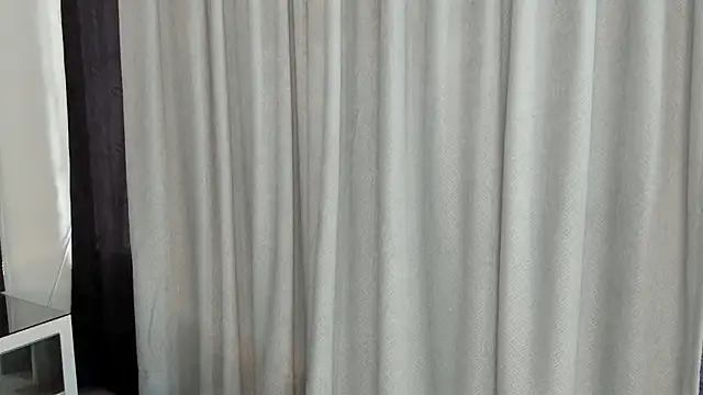 HaileyDuke online show from 10-26-25, 04:02