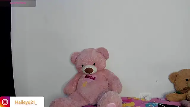 HaileyDuke online show from 03-11-26, 11:33