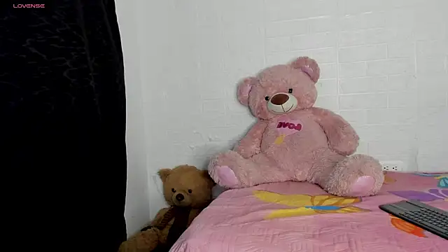 Snapshot of HaileyDuke chatting on 07-11-26, 02:36 HaileyDuke online show from 07-11-26, 02:36