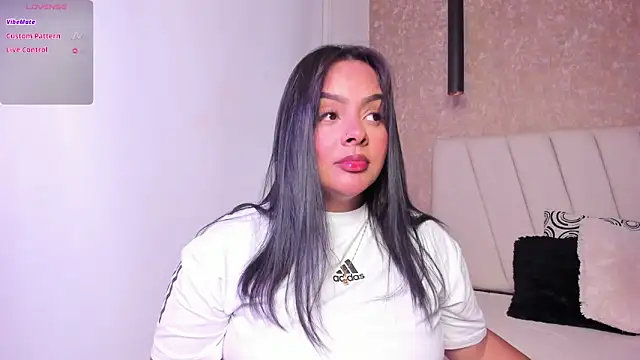 Snapshot of Amaranta_carey chatting on 04-07-26, 01:06 Amaranta carey online show from 04-07-26, 01:06