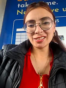 Snapshot of Natalykaty chatting on 11-27-25, 04:53 Natalykaty online show from 11-27-25, 04:53