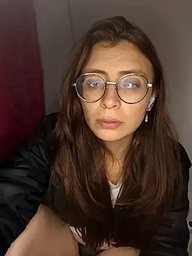 Snapshot of Natalykaty chatting on 12-23-25, 07:17 Natalykaty online show from 12-23-25, 07:17