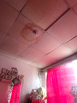 Snapshot of Natalykaty chatting on 02-13-26, 05:09 Natalykaty online show from 02-13-26, 05:09