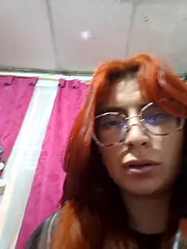 Snapshot of Natalykaty chatting on 06-15-26, 03:31 Natalykaty online show from 06-15-26, 03:31