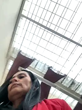 CharlotteCottin online show from 12-17-25, 11:16