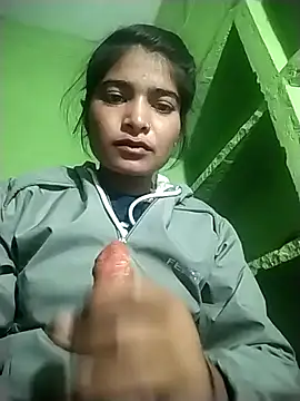 Snapshot of Hot_xxx12 chatting on 01-17-26, 12:48 Hot xxx12 online show from 01-17-26, 12:48