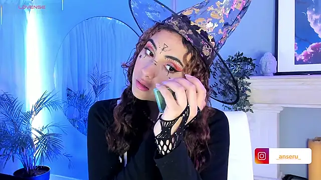 Anseru  online show from 10-15-25, 11:43