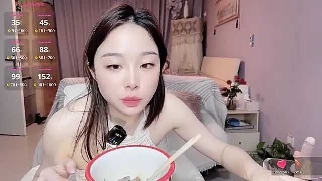 Y2Luvk online show from 10-09-25, 12:19